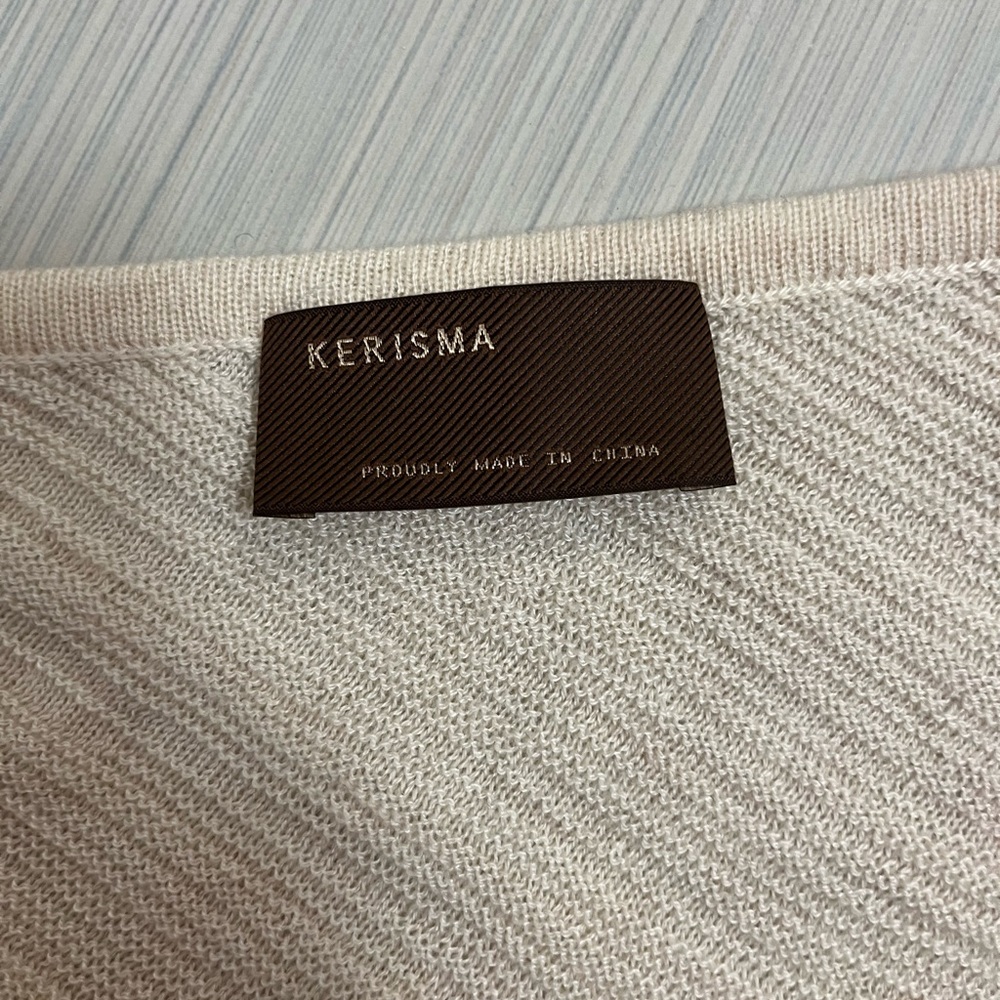 Poncho/Shawl - Picture 4 of 4